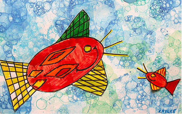 picture of two fish on a bubble print background