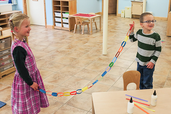 finished paper chain