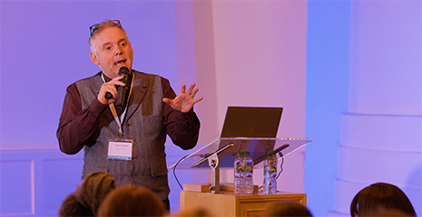 Hywel Roberts speaking