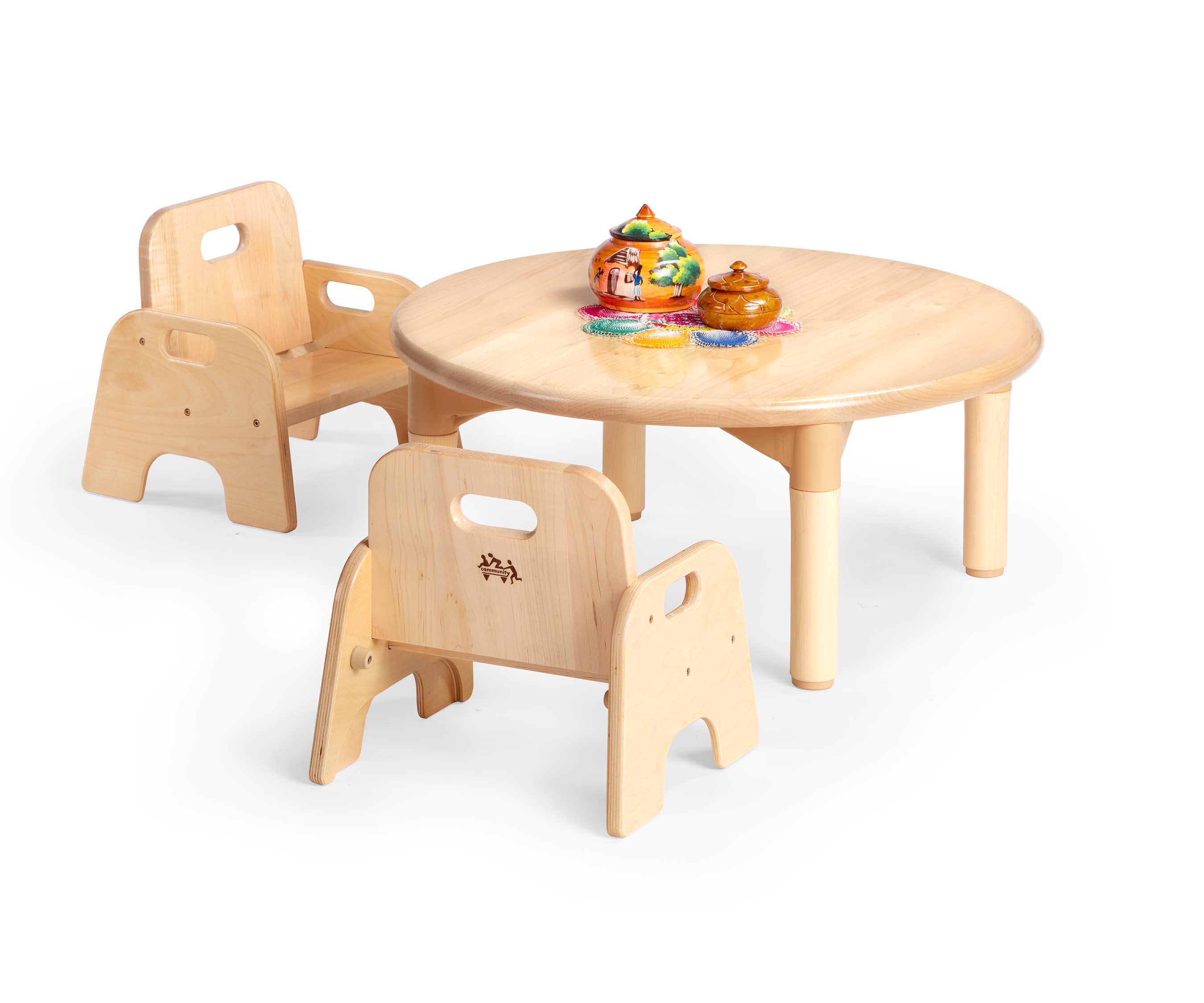Montessori children's discount table and chairs