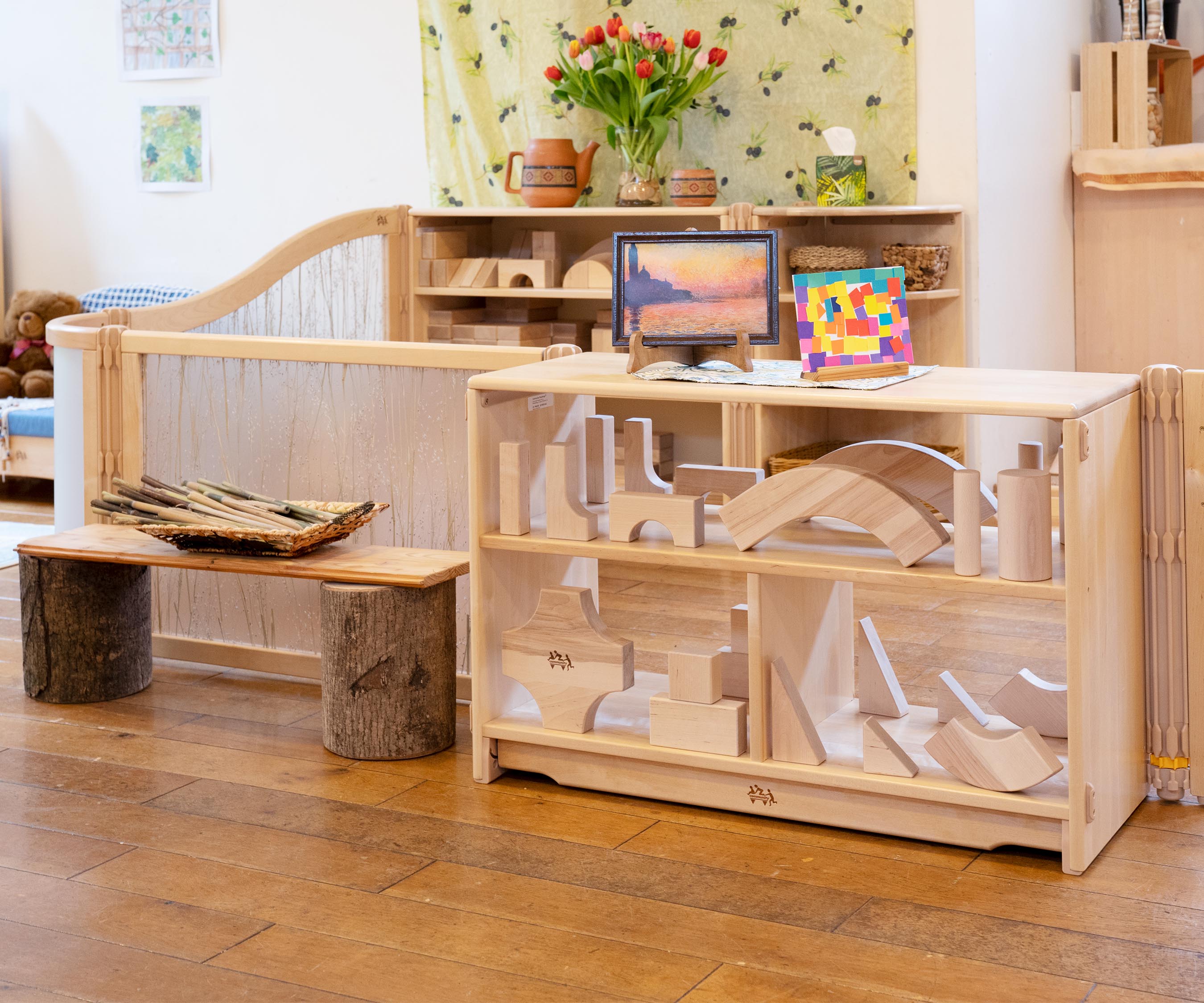 F662 Open back shelf 94 x 61 cm 1