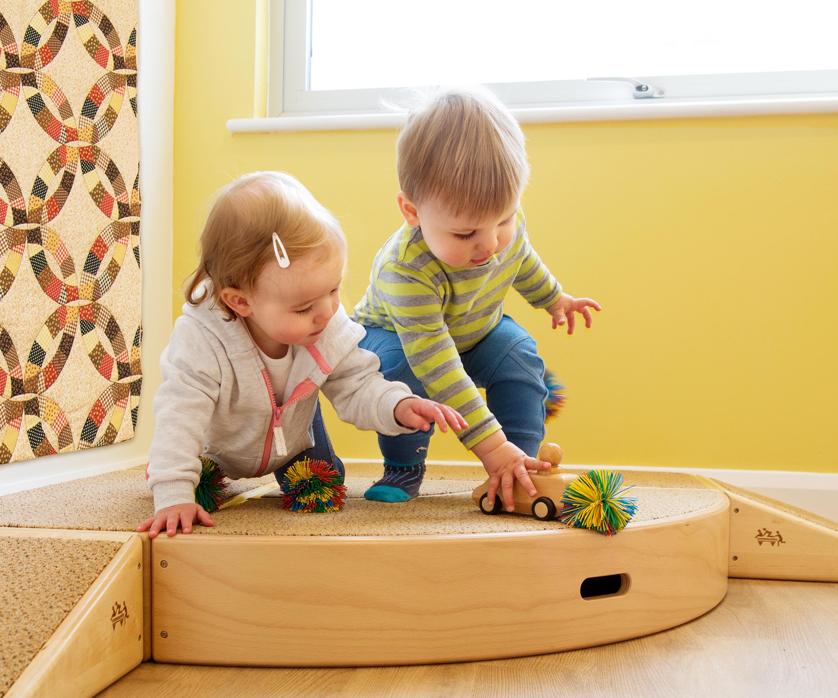 C985 Large corner stage 2