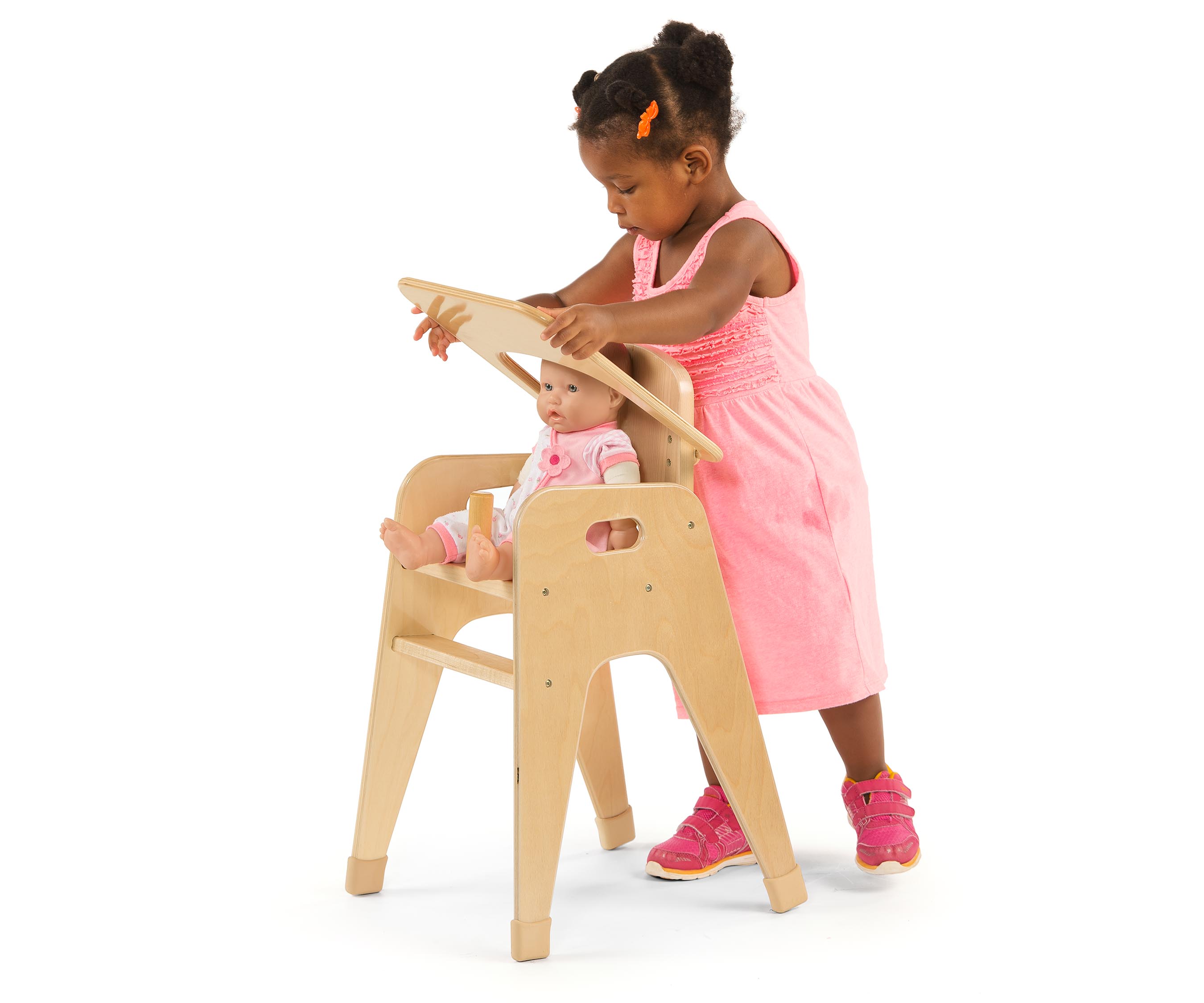 D130 Doll high chair 1