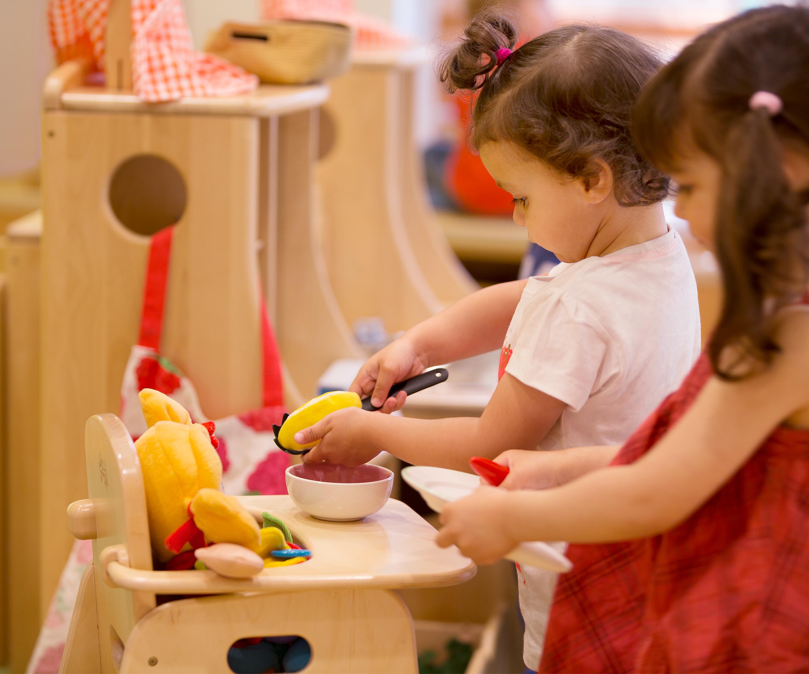 D130 Doll high chair 2