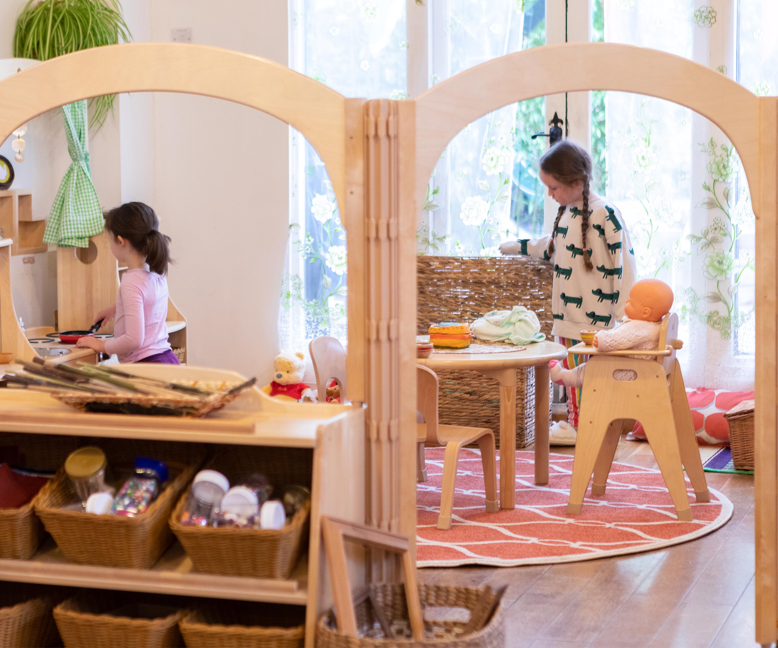 D130 Doll high chair 3