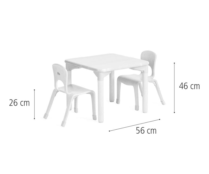 C223 Square play table 46 cm and two chairs 26 cm dimensions