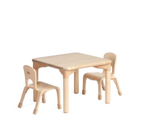 Square play table with chairs