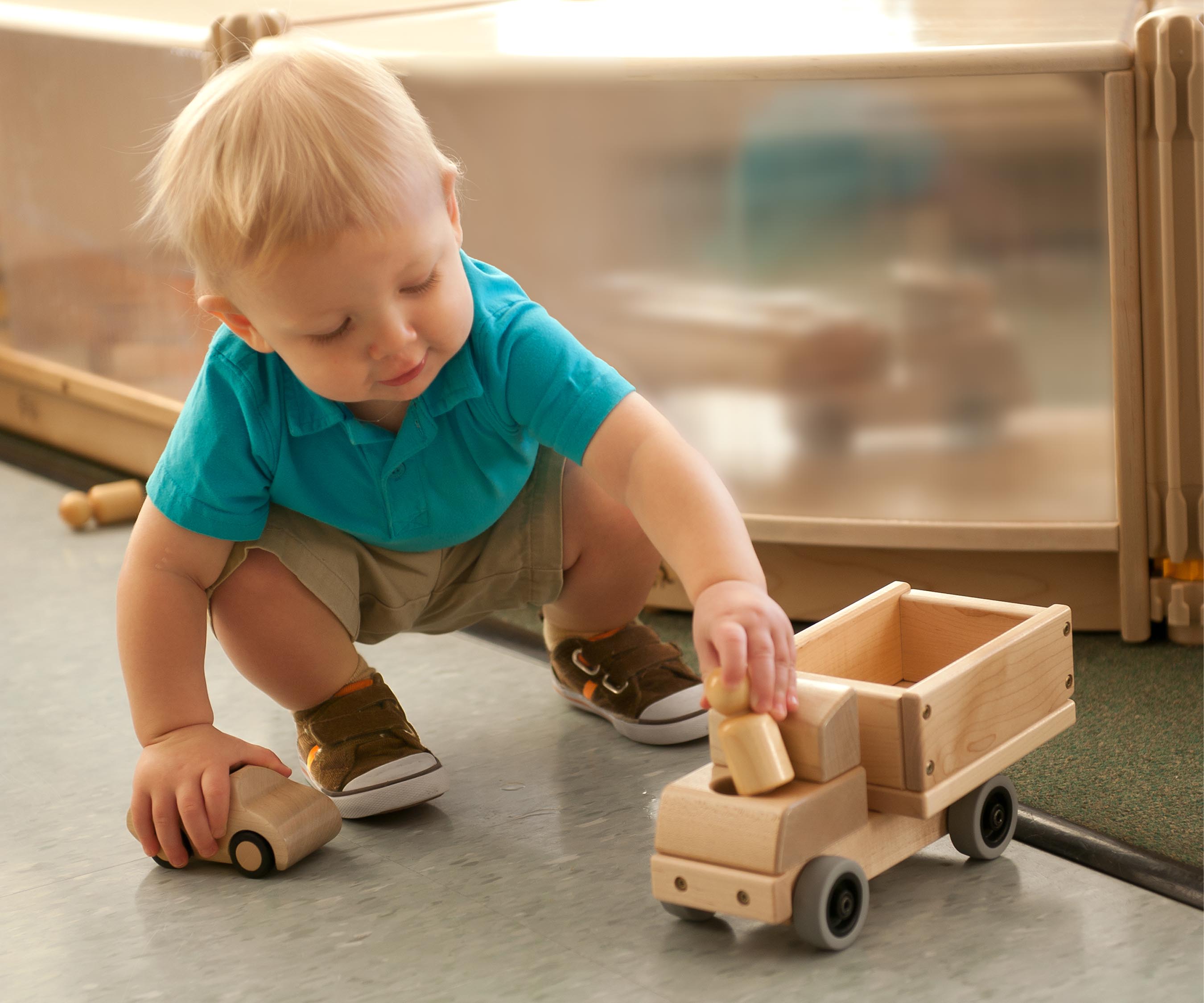 Wooden dump 2025 truck toy